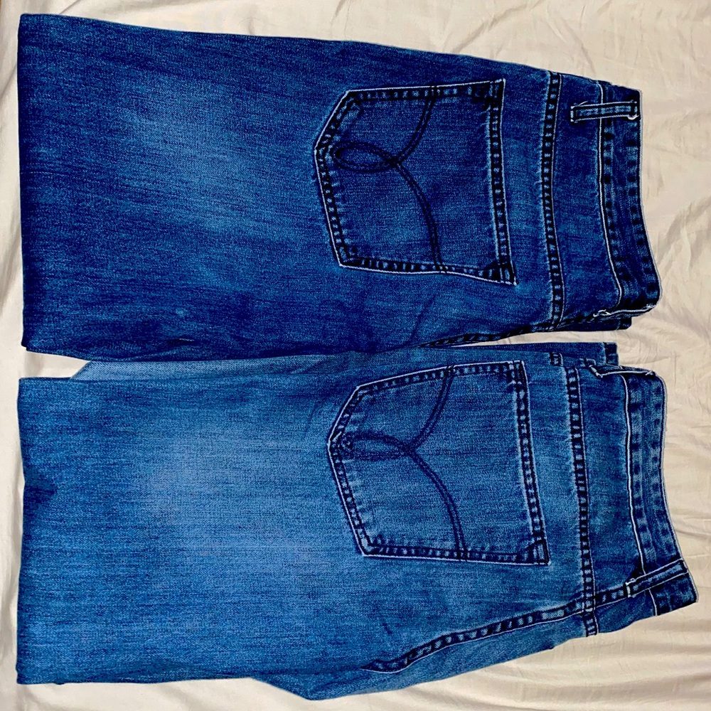 Men’s 32, Calvin Klein jeans